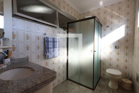 Casa à venda com 400m², 3 quartos e 12 vagasBanheiro da Suíte 3