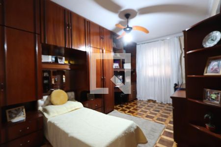 Casa à venda com 400m², 3 quartos e 12 vagasSuíte 2