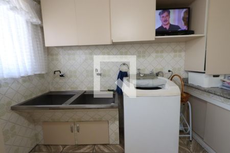 Casa à venda com 400m², 3 quartos e 12 vagasÁrea de Serviço