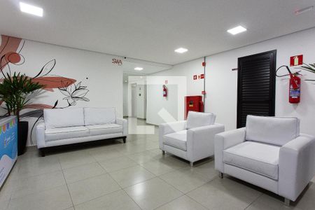 Apartamento para alugar com 45m², 2 quartos e 1 vagaÁrea comum - Hall