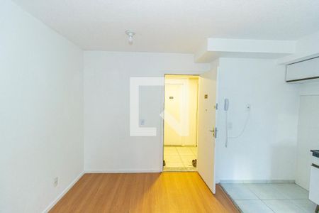 Sala de apartamento para alugar com 2 quartos, 45m² em Madureira, Rio de Janeiro