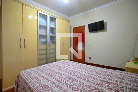 Casa à venda com 265m², 5 quartos e 2 vagasQuarto 1