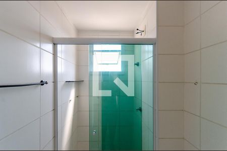 Apartamento à venda com 48m², 2 quartos e 1 vaga Apartamento à venda com 48m², 2 quartos e 1 vagaBanheiro