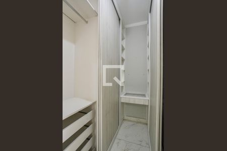 Casa para alugar com 200m², 3 quartos e 4 vagasCloset da suíte