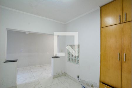 Casa para alugar com 200m², 3 quartos e 4 vagasEscritório