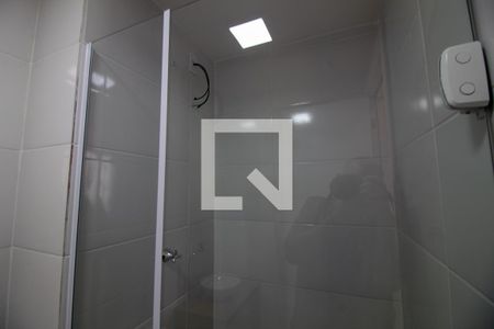 Apartamento à venda com 41m², 2 quartos e 1 vaga Apartamento à venda com 41m², 2 quartos e 1 vagaBanheiro