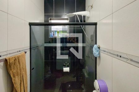 Casa para alugar com 80m², 2 quartos e 2 vagas Casa para alugar com 80m², 2 quartos e 2 vagasBanheiro