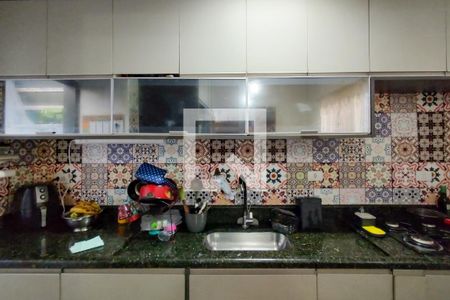 Casa para alugar com 80m², 2 quartos e 2 vagas Casa para alugar com 80m², 2 quartos e 2 vagasCozinha