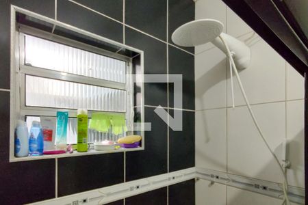 Casa para alugar com 80m², 2 quartos e 2 vagas Casa para alugar com 80m², 2 quartos e 2 vagasBanheiro