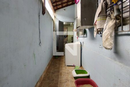 Casa para alugar com 80m², 2 quartos e 2 vagas Casa para alugar com 80m², 2 quartos e 2 vagasÁrea de Serviço
