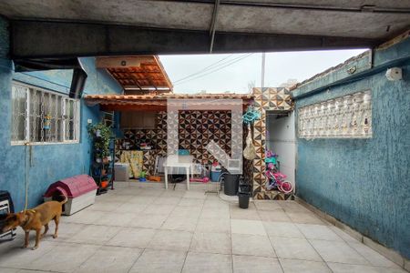 Casa para alugar com 80m², 2 quartos e 2 vagas Casa para alugar com 80m², 2 quartos e 2 vagasGaragem