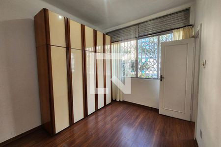 Quarto 1 de apartamento à venda com 2 quartos, 84m² em Laranjeiras, Rio de Janeiro