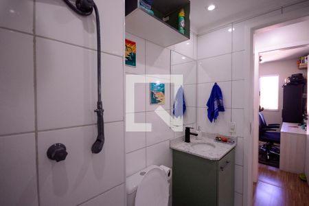 Apartamento à venda com 70m², 3 quartos e 2 vagasBanheiro Social 