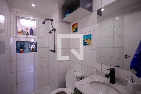 Apartamento à venda com 70m², 3 quartos e 2 vagasBanheiro Social 