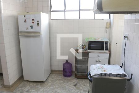 Apartamento para alugar com 222m², 4 quartos e 2 vagasCozinha