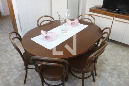 Apartamento para alugar com 222m², 4 quartos e 2 vagasCopa