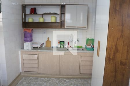 Apartamento para alugar com 222m², 4 quartos e 2 vagasCozinha