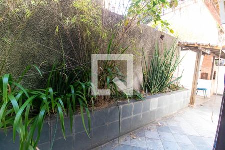 Casa de condomínio à venda com 450m², 5 quartos e 2 vagas Casa de condomínio à venda com 450m², 5 quartos e 2 vagasVista da Suíte 1