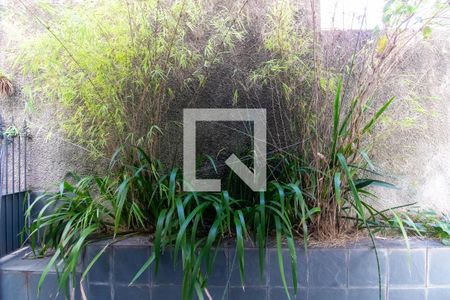 Casa de condomínio à venda com 450m², 5 quartos e 2 vagas Casa de condomínio à venda com 450m², 5 quartos e 2 vagasVista da Sala 2