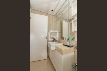 Apartamento à venda com 340m², 4 quartos e 4 vagasBanheiro da Suíte 3