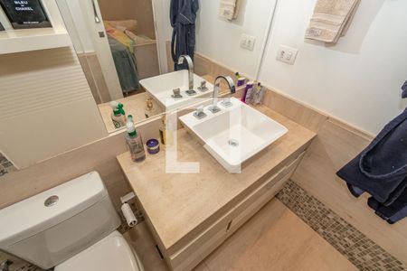 Apartamento à venda com 340m², 4 quartos e 4 vagasDetalhe Banheiro da Suíte 1