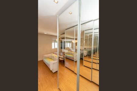 Apartamento à venda com 340m², 4 quartos e 4 vagasCloset da suíte 1