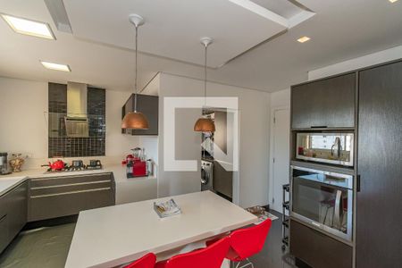 Apartamento à venda com 340m², 4 quartos e 4 vagasCozinha 