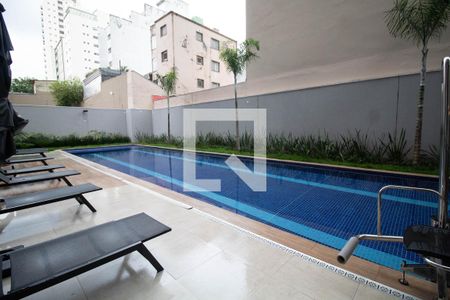 Studio à venda com 26m², 1 quarto e sem vaga Studio à venda com 26m², 1 quarto e sem vagaÁrea comum - Piscina