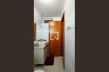 Apartamento à venda com 50m², 2 quartos e 1 vaga Apartamento à venda com 50m², 2 quartos e 1 vagaBanheiro da Suíte