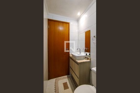 Apartamento à venda com 50m², 2 quartos e 1 vaga Apartamento à venda com 50m², 2 quartos e 1 vagaBanheiro Social