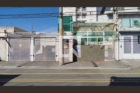Apartamento à venda com 50m², 2 quartos e 1 vaga Apartamento à venda com 50m², 2 quartos e 1 vagaFachada