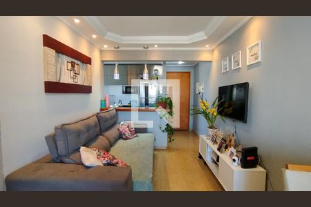 Sala de apartamento para alugar com 2 quartos, 50m² em Santa Maria, Santo André