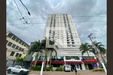 Apartamento para alugar com 52m², 2 quartos e 1 vaga Apartamento para alugar com 52m², 2 quartos e 1 vagaFachada