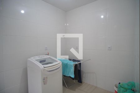 Casa à venda com 197m², 3 quartos e 3 vagas Casa à venda com 197m², 3 quartos e 3 vagasÁrea de Serviço