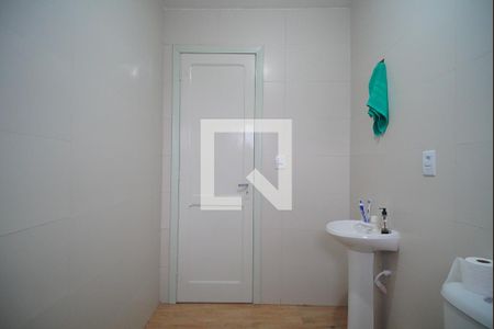 Casa à venda com 197m², 3 quartos e 3 vagas Casa à venda com 197m², 3 quartos e 3 vagasBanheiro