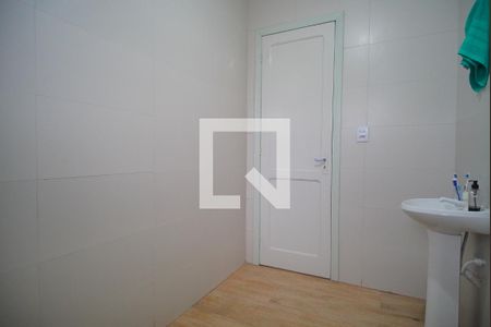 Casa à venda com 197m², 3 quartos e 3 vagas Casa à venda com 197m², 3 quartos e 3 vagasBanheiro