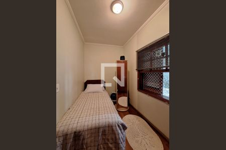 Casa à venda com 254m², 3 quartos e 4 vagasQuarto 2