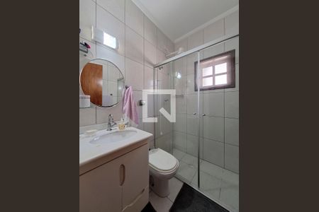 Casa à venda com 254m², 3 quartos e 4 vagasBanheiro Quarto 3