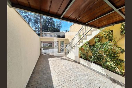 Casa à venda com 254m², 3 quartos e 4 vagasGaragem