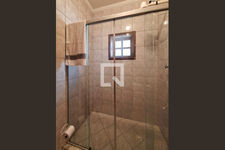 Casa à venda com 254m², 3 quartos e 4 vagasBanheiro Quarto 2