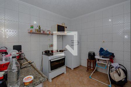 Casa à venda com 100m², 2 quartos e 2 vagas Casa à venda com 100m², 2 quartos e 2 vagasEdícula - Cozinha