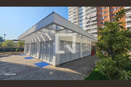 Apartamento para alugar com 57m², 2 quartos e 1 vagaÁrea comum - Salão de festas