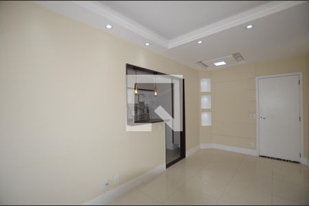 Sala de apartamento para alugar com 2 quartos, 57m² em Vicente de Carvalho, Rio de Janeiro