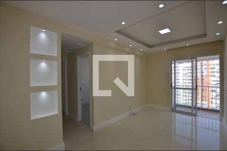 Sala de apartamento para alugar com 2 quartos, 57m² em Vicente de Carvalho, Rio de Janeiro