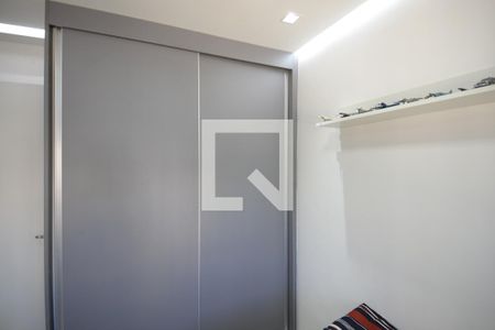Quarto 1 de apartamento à venda com 2 quartos, 47m² em Cambuci, São Paulo