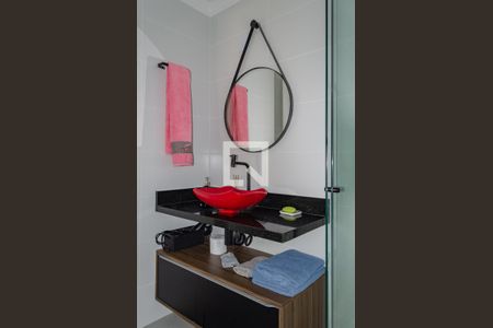 Apartamento para alugar com 143m², 3 quartos e 1 vaga Apartamento para alugar com 143m², 3 quartos e 1 vagaBanheiro
