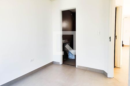 Suite de apartamento à venda com 2 quartos, 115m² em Santa Terezinha, Santo André