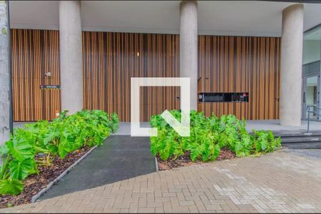 Apartamento à venda com 37m², 1 quarto e sem vaga Apartamento à venda com 37m², 1 quarto e sem vagaFachada e portaria