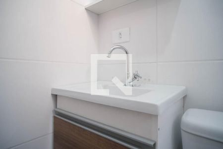 Banheiro  de kitnet/studio para alugar com 1 quarto, 20m² em Vila Paulistania, São Paulo