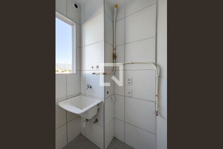 Apartamento para alugar com 56m², 2 quartos e sem vaga Apartamento para alugar com 56m², 2 quartos e sem vagaCozinha e Área de Serviço